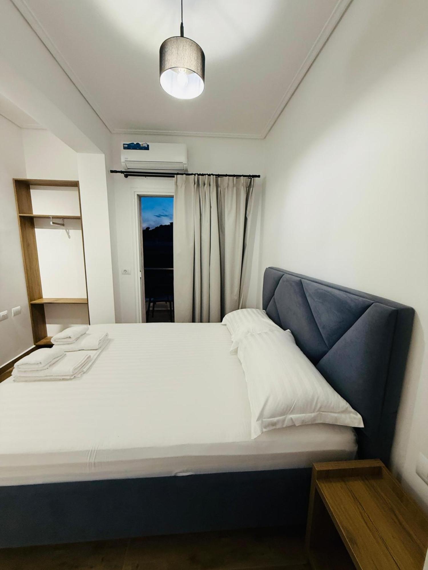 Hotell Lbc Sarandë